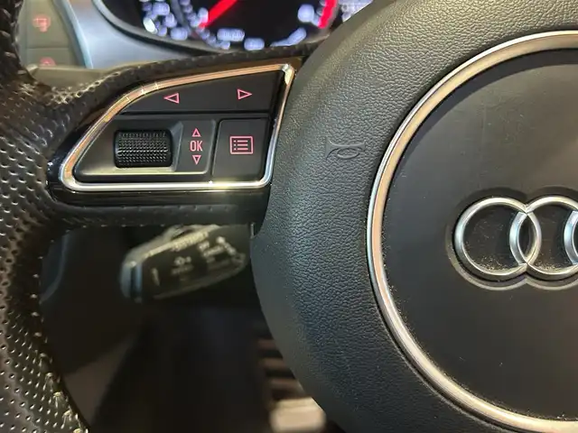 アウディ Ａ６ アバント 2.0 TFSI クワトロS Line 道央・札幌 2018(平30)年 4.5万km グレイシアホワイトメタリック グレイシアホワイトメタリック/パノラマサンルーフ/アシスタンスパッケージ/　・ACC/　・サイドアシスト/　・レーンアシスト/パークアシストパッケージ/　・サラウンドビューカメラ/　・パークアシスト/Slineパッケージ/　・Slineスポーツサスペンション/　・4ゾーンエアコン/　・19インチAW