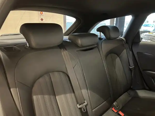 アウディ Ａ６ アバント 2.0 TFSI クワトロS Line 道央・札幌 2018(平30)年 4.5万km グレイシアホワイトメタリック グレイシアホワイトメタリック/パノラマサンルーフ/アシスタンスパッケージ/　・ACC/　・サイドアシスト/　・レーンアシスト/パークアシストパッケージ/　・サラウンドビューカメラ/　・パークアシスト/Slineパッケージ/　・Slineスポーツサスペンション/　・4ゾーンエアコン/　・19インチAW