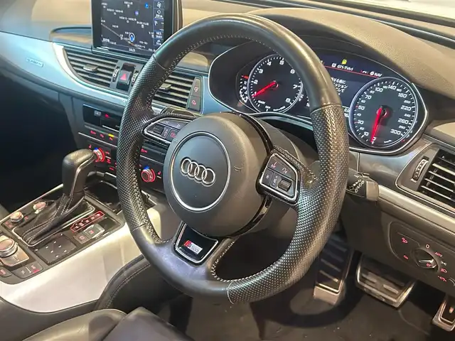アウディ Ａ６ アバント 2.0 TFSI クワトロS Line 道央・札幌 2018(平30)年 4.5万km グレイシアホワイトメタリック グレイシアホワイトメタリック/パノラマサンルーフ/アシスタンスパッケージ/　・ACC/　・サイドアシスト/　・レーンアシスト/パークアシストパッケージ/　・サラウンドビューカメラ/　・パークアシスト/Slineパッケージ/　・Slineスポーツサスペンション/　・4ゾーンエアコン/　・19インチAW