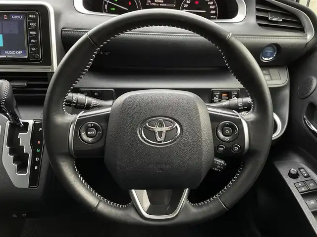 トヨタ シエンタ ハイブリッド ファンベースG セーフティEDⅡ 福岡県 2021(令3)年 1.8万km ホワイトパールクリスタルシャイン 純正７型SDナビ（フルセグ/CD/DVD/BT)トヨタセーフティバックカメラ前後ドラレコETCプッシュスタートコーナーセンサー両側電動パワスラUSB純正LEDヘットライト純正15インチアルミホイール純正フロアマットスマートキー