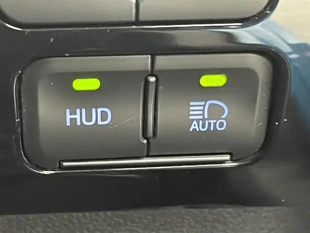 トヨタ プリウス ＰＨＶ A プレミアム 福岡県 2021(令3)年 3.6万km スピリテッドアクアメタリック 純正８型ＤＡナビ　/バックカメラ　/ビルトインＥＴＣ２．０　/前後ドラレコ　/レーダークルコン　/コーナーセンサー　/衝突被害軽減　/レーンキープ　/パーキングアシスト　/ＨＵＤ　/シートベンチレーション　/パワーシート