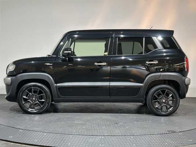 スズキ クロスビー HYBRID MZ 愛媛県 2021(令3)年 2万km スーパーブラックパール ・８型ナビ/（フルセグＴＶ・ＢＴ・ＳＤ・ＦＭ・ＡＭ・ＣＤ・ＤＶＤ・ＵＳＢ）/・全方位カメラ　/・前方ドラレコ　/・ＥＴＣ　/・レーダークルーズコントロール　/・レーンキープアシスト　/・衝突軽減ブレーキ　/・ＤＮ席シートヒーター