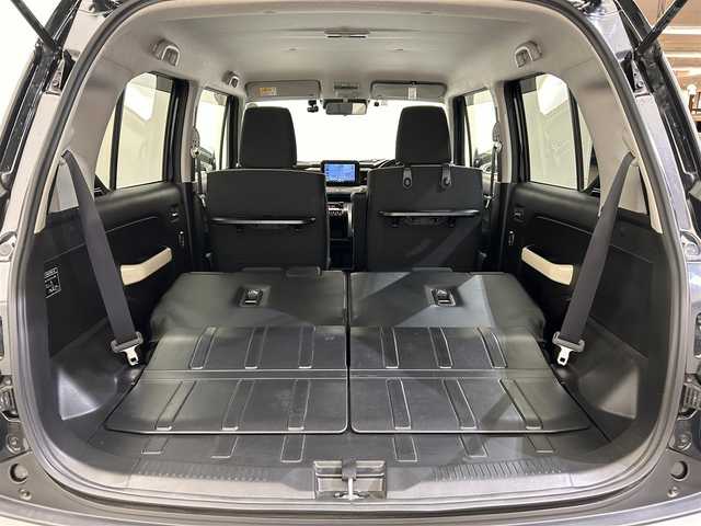 スズキ クロスビー HYBRID MZ 愛媛県 2021(令3)年 2万km スーパーブラックパール ・８型ナビ/（フルセグＴＶ・ＢＴ・ＳＤ・ＦＭ・ＡＭ・ＣＤ・ＤＶＤ・ＵＳＢ）/・全方位カメラ　/・前方ドラレコ　/・ＥＴＣ　/・レーダークルーズコントロール　/・レーンキープアシスト　/・衝突軽減ブレーキ　/・ＤＮ席シートヒーター