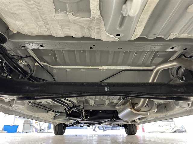 ホンダ Ｎ ＢＯＸ 滋賀県 2024(令6)年 0.1万km プラチナホワイトパール 禁煙車/純正８型ナビ/【Bluetooth/フルセグＴＶ/USB】/ドラレコ/バックカメラ/両側パワースライドドア/シートヒーター/ホンダセンシング/●衝突軽減ブレーキ/●先行車発進お知らせ機能/●歩行者事故低減ステアリング/●路外逸脱抑制機能/●標識認識機能/●渋滞追従機能付アダプティブクルーズコントロール/●車線維持支援システム/●誤発進抑制機能/●後方誤発進抑制機能/●近距離衝突軽減ブレーキ/●急アクセル抑制機能/●パーキングセンサーシステム/●オートハイビーム/ＬＥＤライト/ステアリングスイッチ/オートライト/スマートキー
