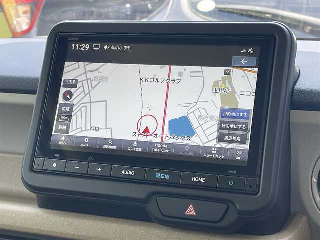 ホンダ Ｎ ＢＯＸ 滋賀県 2024(令6)年 0.1万km プラチナホワイトパール 禁煙車/純正８型ナビ/【Bluetooth/フルセグＴＶ/USB】/ドラレコ/バックカメラ/両側パワースライドドア/シートヒーター/ホンダセンシング/●衝突軽減ブレーキ/●先行車発進お知らせ機能/●歩行者事故低減ステアリング/●路外逸脱抑制機能/●標識認識機能/●渋滞追従機能付アダプティブクルーズコントロール/●車線維持支援システム/●誤発進抑制機能/●後方誤発進抑制機能/●近距離衝突軽減ブレーキ/●急アクセル抑制機能/●パーキングセンサーシステム/●オートハイビーム/ＬＥＤライト/ステアリングスイッチ/オートライト/スマートキー