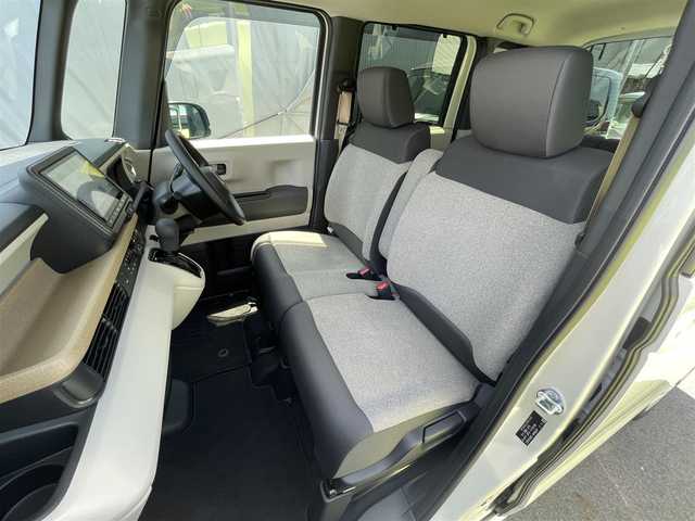 ホンダ Ｎ ＢＯＸ 滋賀県 2024(令6)年 0.1万km プラチナホワイトパール 禁煙車/純正８型ナビ/【Bluetooth/フルセグＴＶ/USB】/ドラレコ/バックカメラ/両側パワースライドドア/シートヒーター/ホンダセンシング/●衝突軽減ブレーキ/●先行車発進お知らせ機能/●歩行者事故低減ステアリング/●路外逸脱抑制機能/●標識認識機能/●渋滞追従機能付アダプティブクルーズコントロール/●車線維持支援システム/●誤発進抑制機能/●後方誤発進抑制機能/●近距離衝突軽減ブレーキ/●急アクセル抑制機能/●パーキングセンサーシステム/●オートハイビーム/ＬＥＤライト/ステアリングスイッチ/オートライト/スマートキー