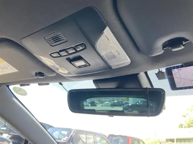 トヨタ カローラ スポーツ ハイブリッドG Z 静岡県 2018(平30)年 8.1万km スカーレットメタリック Toyota Safety Sense/純正9インチナビ(NSZT-Y66T)/　AM FM CD DVD Bluetooth SDREC/バックモニター/LEDオートヘッドランプ/レーダークルーズコントロール/ドライブモードセレクト/社外18インチアルミホイール/スマートキー2本/アイドリングストップ/パーキングアシスト/フルセグTV/ビルトインETC/前方ドライブレコーダー