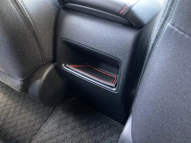 トヨタ カローラ スポーツ ハイブリッドG Z 静岡県 2018(平30)年 8.1万km スカーレットメタリック Toyota Safety Sense/純正9インチナビ(NSZT-Y66T)/　AM FM CD DVD Bluetooth SDREC/バックモニター/LEDオートヘッドランプ/レーダークルーズコントロール/ドライブモードセレクト/社外18インチアルミホイール/スマートキー2本/アイドリングストップ/パーキングアシスト/フルセグTV/ビルトインETC/前方ドライブレコーダー