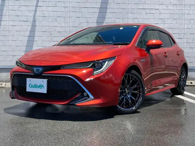トヨタ カローラ スポーツ ハイブリッドG Z 静岡県 2018(平30)年 8.1万km スカーレットメタリック Toyota Safety Sense/純正9インチナビ(NSZT-Y66T)/　AM FM CD DVD Bluetooth SDREC/バックモニター/LEDオートヘッドランプ/レーダークルーズコントロール/ドライブモードセレクト/社外18インチアルミホイール/スマートキー2本/アイドリングストップ/パーキングアシスト/フルセグTV/ビルトインETC/前方ドライブレコーダー