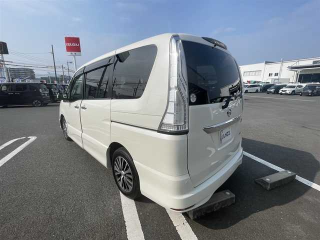 日産 セレナ HWS S HV Vセレ +SeftyⅡ 熊本県 2016(平28)年 8.5万km ブリリアントホワイトパール (株)IDOMが運営する【じしゃロン熊本店】の自社ローン専用車両になりますこちらは現金またはオートローンご利用時の価格です。自社ローンご希望の方は別途その旨お申付け下さい/純正SDナビ【MP315D-W】/　（フルセグTV・Bluetooth・DVD・CD・AM/FM）/アラウンドビューモニター/ETC/クルーズコントロール/衝突軽減ブレーキ/レーンアシスト/横滑り防止装置/アイドリングストップ/ISOFIX/防眩ルームミラー/ドアバイザー/電動格納ウィンカーミラー/純正16インチアルミホイール/純正LEDヘッドライト/社外フロアマット