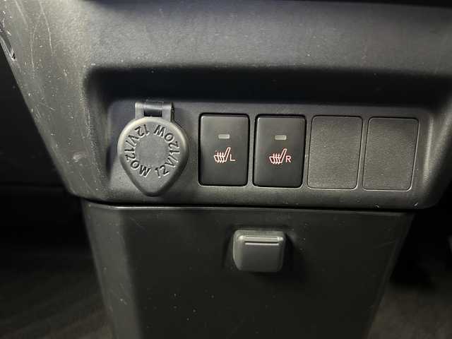 トヨタ ルーミー カスタムG 愛知県 2022(令4)年 2.2万km パールホワイトⅢ 純正9インチディスプレイオーディオ/全方位カメラ/フルセグTV/Bluetooth/Apple CarPlay/Android　Auto/スマートアシスト/衝突被害軽減システム/クルーズコントロール/レーンキープアシスト/コーナーセンサー/横滑り防止装置/オートライト/オートマチックハイビーム/LEDヘッドライト/LEDフォグランプ/両側パワースライドドア/シートヒーター/ETC/純正AW/純正フロアマット/プッシュスタート/スマートキー/スペアキー