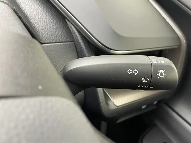トヨタ プリウス G 熊本県 2023(令5)年 2.7万km グレー 純正ディスプレイオーディオ　/社外前後ドライブレコーダー　/ビルトインＥＴＣ2.0　/前後クリアランスソナー　/トヨタセーフティーセンス/・プリクラッシュセーフティ/・レーンキープアシスト/・リアクロストラフィックアラート/・駐車時支援パーキングサポートシステム/・ロードサインアシスト/・レーダークルーズコントロール/・ブラインドスポットモニター/・プロアクティブドライビングアシスト/・オートハイビーム/横滑り防止/100V充電/前席シートヒーター/純正フロアマット/純正19インチAW/オートライト/LEDヘッドライト/スマートキー/プッシュスタート