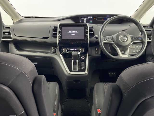 日産 セレナ ハイウェイスター プロパイロットED 埼玉県 2016(平28)年 3.6万km ライトブルーメタリック 純正ナビ/（BT/フルTVCD/DVD//AM/FM）/バックカメラ/インテリジェントエマージェンシーブレーキ/インテリジェントLI（車線逸脱防止支援システム）/LDW（車線逸脱警報）/RCTA（後退時車両検知警報）/プロパイロット/前後ドライブレコーダー/LEDライト/純正アルミホイール/純正フロアマット