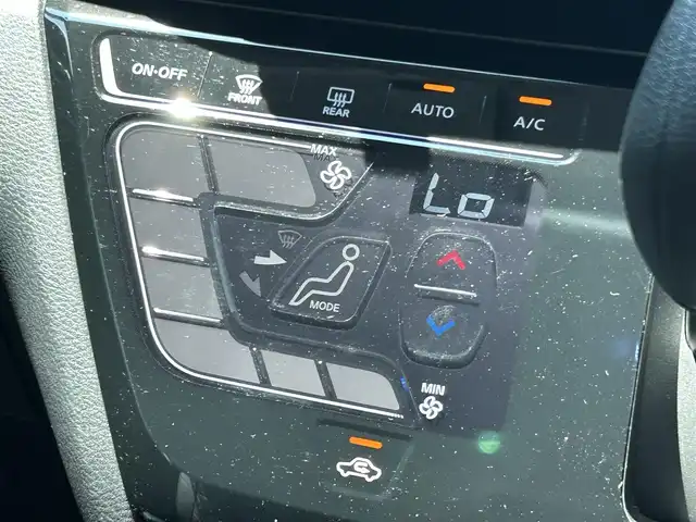 日産 ルークス HWS X プロパイロットED 滋賀県 2020(令2)年 4.3万km ホワイトパール 純正9インチナビ/(AM/FM/CD/DVD/フルセグ/AUX/SD/Bluetooth)/全方位カメラ/両側電動ドア/ETC/前後ドライブレコーダー/LEDヘッドライト/追従クルーズコントロール/オートライト/電子パーキング/オートホールドブレーキ/ステアリングスイッチ/プッシュスタート/スマートキー