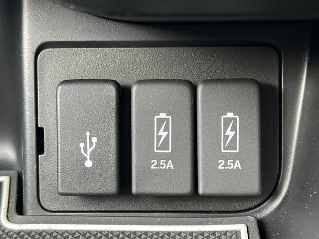 ホンダ Ｎ ＢＯＸ カスタム L ターボ 山形県 2021(令3)年 7.5万km クリスタルブラックパール 純正SDナビ 　Bluetooth/CD/DVD/iPod/両側パワースライドドア /バックカメラ　/追従走行付きクルーズコントロール　/コーナーセンサー　/前席シートヒーター　/ビルトインETC パドルシフト　/純正アルミホイール　/純正フロアマット　