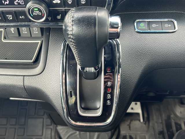 ホンダ Ｎ ＢＯＸ カスタム L ターボ 山形県 2021(令3)年 7.5万km クリスタルブラックパール 純正SDナビ 　Bluetooth/CD/DVD/iPod/両側パワースライドドア /バックカメラ　/追従走行付きクルーズコントロール　/コーナーセンサー　/前席シートヒーター　/ビルトインETC パドルシフト　/純正アルミホイール　/純正フロアマット　