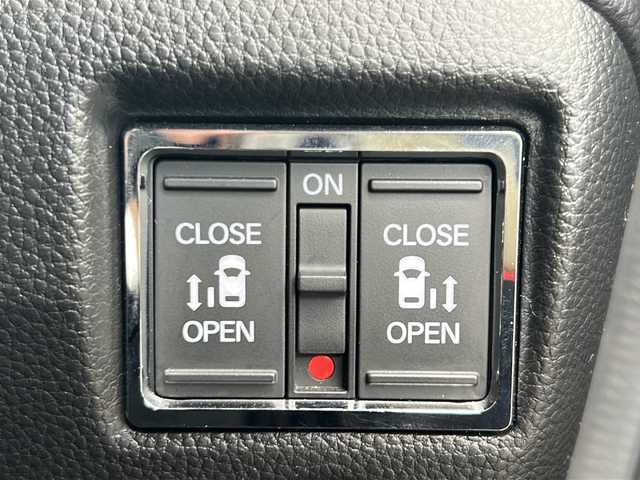 ホンダ Ｎ ＢＯＸ カスタム L ターボ 山形県 2021(令3)年 7.5万km クリスタルブラックパール 純正SDナビ 　Bluetooth/CD/DVD/iPod/両側パワースライドドア /バックカメラ　/追従走行付きクルーズコントロール　/コーナーセンサー　/前席シートヒーター　/ビルトインETC パドルシフト　/純正アルミホイール　/純正フロアマット　