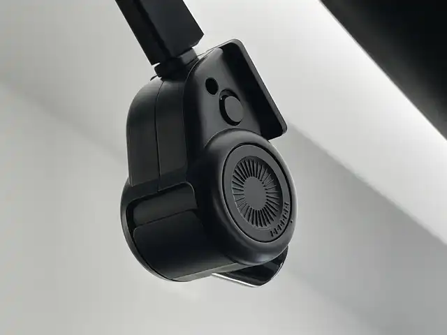 ダイハツ ロッキー G 愛知県 2020(令2)年 5.8万km シャイニングホワイトパール 純正ナビ　全方位カメラ　スマアシ　禁煙車　ＥＴＣ　ドラレコ　シートヒーター　衝突軽減　追従クルコン　オートハイビーム　コーナーセンサー　ＬＥＤヘッドライト　純正フロアマット　スマートキー　ターボ搭載車