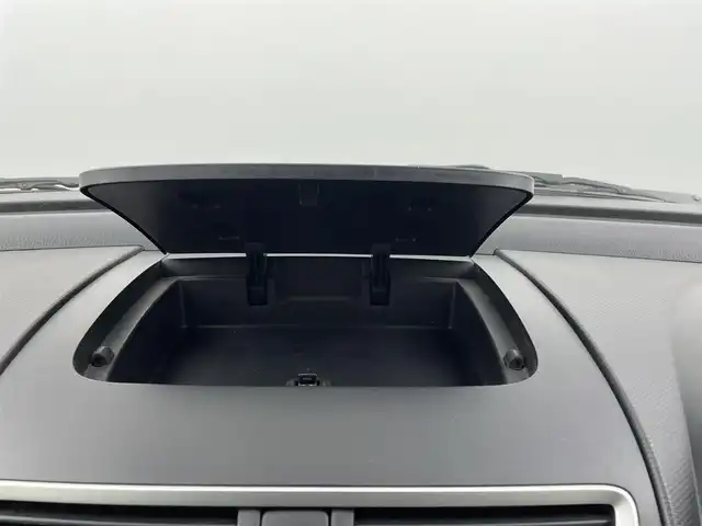 スズキ スイフト RS 大分県 2014(平26)年 7.7万km スノーホワイトパール 社外SDナビ/（フルセグ/CD/DVD/Bluetooth）/ETC/オートライト/HIDヘッドライト/フォグランプ/オートエアコン/ステアリングスイッチ/クルーズコントロール/電動格納ミラー/プッシュスタート・スマートキー/保証書・取扱説明書