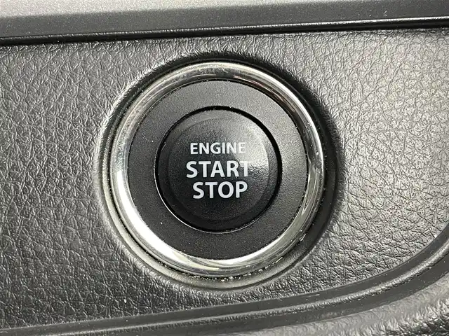 スズキ スイフト RS 大分県 2014(平26)年 7.7万km スノーホワイトパール 社外SDナビ/（フルセグ/CD/DVD/Bluetooth）/ETC/オートライト/HIDヘッドライト/フォグランプ/オートエアコン/ステアリングスイッチ/クルーズコントロール/電動格納ミラー/プッシュスタート・スマートキー/保証書・取扱説明書