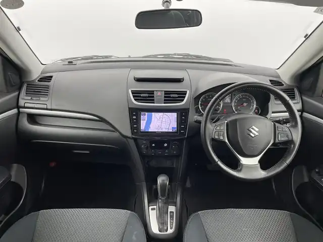 スズキ スイフト RS 大分県 2014(平26)年 7.7万km スノーホワイトパール 社外SDナビ/（フルセグ/CD/DVD/Bluetooth）/ETC/オートライト/HIDヘッドライト/フォグランプ/オートエアコン/ステアリングスイッチ/クルーズコントロール/電動格納ミラー/プッシュスタート・スマートキー/保証書・取扱説明書