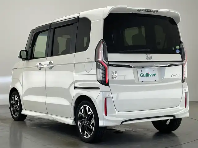 ホンダ Ｎ ＢＯＸ カスタム G L ターボ ホンダセンシング 愛知県 2018(平30)年 6.8万km プレミアムホワイトパールⅡ 純正8インチナビ/ホンダセンシング/パドルシフト/ターボ/レーダークルーズコントロール/両側パワースライドドア/LEDオートライト/バックカメラ/ETC/ドライブレコーダー/純正アルミホイール/フルセグTV/DVD/純正フロアマット/ハーフレザーシート/衝突被害軽減ブレーキ/カーテンエアバック/禁煙車