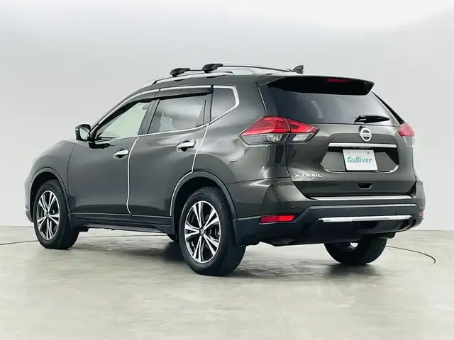 日産 エクストレイル 20X 福島県 2017(平29)年 7.4万km チタニウムカーキ プロパイロット/・エマージェンシーブレーキ/・ダウンヒルアシストコントロール/・クリアランスソナー/・横滑り防止機能/ストラーダナビ/・型番；CN-RX03WD/・フルセグ/TV/CD/DVD/Blu-ray/iPod/SD/BT/USB/アラウンドビューモニター/アダプティブ・クルーズコントロール/LEDオートライト/・フォグランプ/ハーフレザー/・パワーバックドア/純正AW付きサマータイヤ/ルーフレール/ストラーダインフォメーションディスプレイ/デジタルインナーミラー/電動格納ミラー/・ウィンカーミラー/・ミラーヒーター/電子パーキング/・ブレーキホールド/ドアバイザー/純正フロアマット/革ステアリング/・ステアリングリモコン/前ドラレコ/ETC/プッシュスタート/・スマートキー