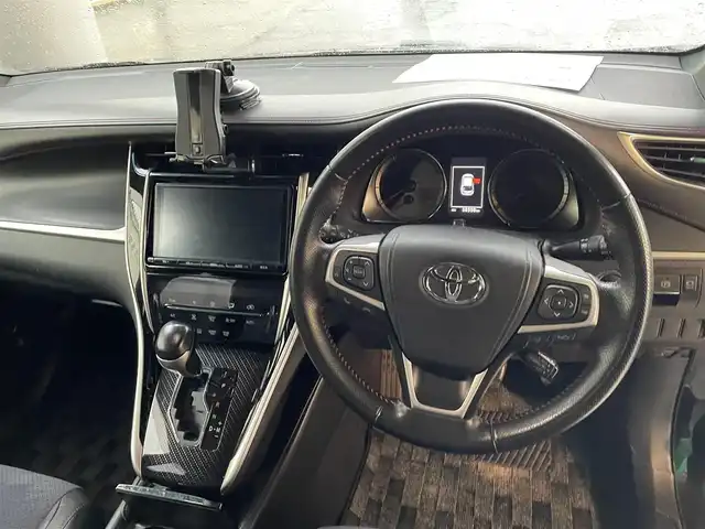 トヨタ ハリアー エレガンス 新潟県 2017(平29)年 5.9万km スパークリングブラックパールクリスタルシャイン モデリスタフルエアロ/社外ナビ/　　フルセグ/CD/SD/BT/バックカメラ/レーダークルーズコントロール/LEDオートライト/オートハイビーム/ハーフレザーシート/アイドリングストップ/スタッドレスタイヤ車載/スマートキー/ビルトインETC