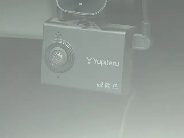 スズキ クロスビー HYBRID MZ 道央・札幌 2020(令2)年 5.3万km ピュアホワイトパール/ブラック2トーンルーフ ・4WD/・社外メモリーナビゲーション/　CD/DVD/フルセグ/SD/USB/iPod/・バックカメラ/・社外ドライブレコーダー前後/・ビルトインETC/・衝突軽減ブレーキ/・横滑り防止装置/・レーンキープアシスト/・前後コーナーセンサー/・クルーズコントロール/・LEDヘッドライト/・オートライト/・ダウンヒルアシストコントロール/・前席シートヒーター/・パドルシフト/・純正フロアマット（ゴムマット）/・スマートキー/・プッシュスタート/・スペアキー1本/・純正AW16インチ/・保証書付き/・取説付き