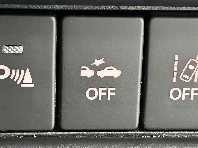 スズキ クロスビー HYBRID MZ 道央・札幌 2020(令2)年 5.3万km ピュアホワイトパール/ブラック2トーンルーフ ・4WD/・社外メモリーナビゲーション/　CD/DVD/フルセグ/SD/USB/iPod/・バックカメラ/・社外ドライブレコーダー前後/・ビルトインETC/・衝突軽減ブレーキ/・横滑り防止装置/・レーンキープアシスト/・前後コーナーセンサー/・クルーズコントロール/・LEDヘッドライト/・オートライト/・ダウンヒルアシストコントロール/・前席シートヒーター/・パドルシフト/・純正フロアマット（ゴムマット）/・スマートキー/・プッシュスタート/・スペアキー1本/・純正AW16インチ/・保証書付き/・取説付き