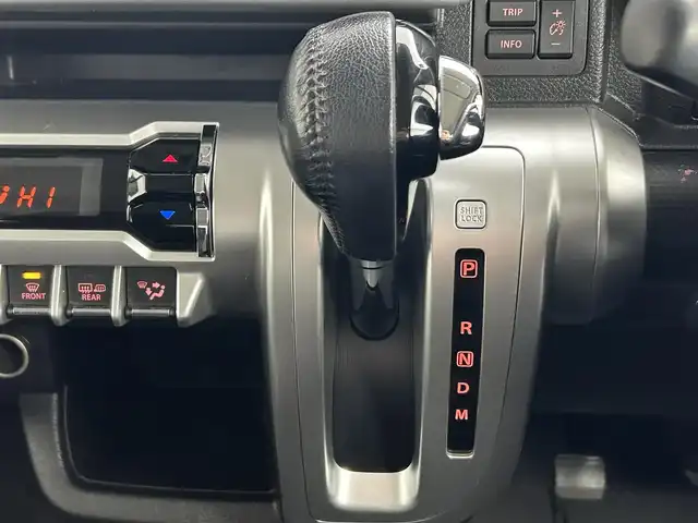 スズキ クロスビー HYBRID MZ 道央・札幌 2020(令2)年 5.3万km ピュアホワイトパール/ブラック2トーンルーフ ・4WD/・社外メモリーナビゲーション/　CD/DVD/フルセグ/SD/USB/iPod/・バックカメラ/・社外ドライブレコーダー前後/・ビルトインETC/・衝突軽減ブレーキ/・横滑り防止装置/・レーンキープアシスト/・前後コーナーセンサー/・クルーズコントロール/・LEDヘッドライト/・オートライト/・ダウンヒルアシストコントロール/・前席シートヒーター/・パドルシフト/・純正フロアマット（ゴムマット）/・スマートキー/・プッシュスタート/・スペアキー1本/・純正AW16インチ/・保証書付き/・取説付き