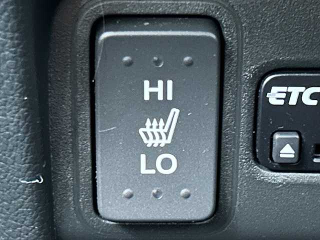 ホンダ Ｎ ＢＯＸ G ターボ SSパッケージ 宮城県 2016(平28)年 4.4万km ブリティッシュグリーンP ターボ/シティブレーキアクティブシステム/クルーズコントロール/純正ナビ（地図SD無いため確認できず）/・バックカメラ/・CD/DVD/・ETC/・ドライブレコーダー/パドルシフト/ベンチシート/・シートヒーター（運転席/助手席）/・チップアップシート/LEDヘッドライト/・オートライト/純正フロアマット/社外アルミホイール