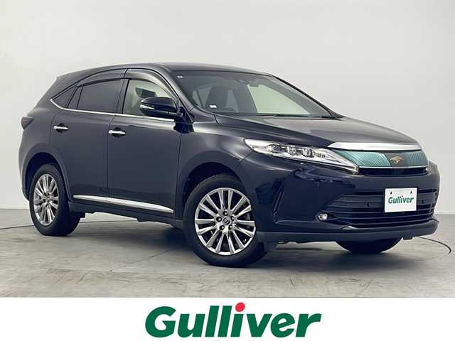 トヨタ ハリアー プレミアム 愛知県 2017(平29)年 6.1万km スパークリングブラックパールクリスタルシャイン 純正9型SDナビ/フルセグTV/CD/DVD(Blu Ray/BT/USB/AUX/バックカメラ/ハーフレザーシート/パワーシート/ビルトインETC/ドライブレコーダー前後/Toyota Safety Sense/プリクラッシュセーフティ/レーンディパーチャーアラート/レーダークルーズコントロール/オートハイビーム/インテリジェントクリアランスソナー/パワーバックドア/電動パーキング/オートホールド/革巻きステアリング/ステアリングスイッチ/アイドリングストップ/LEDオートライト/フォグランプ/シーケンシャルランプ/電格ミラー/横滑り防止/プッシュスタート/スマートキー/純正ドアバイザー/純正フロアマット