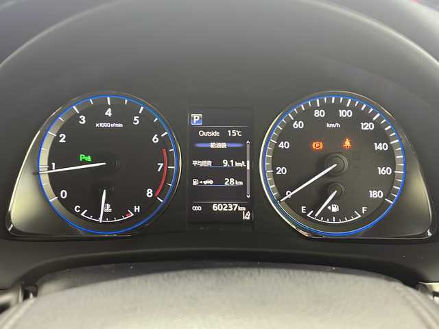 トヨタ ハリアー プレミアム 愛知県 2017(平29)年 6.1万km スパークリングブラックパールクリスタルシャイン 純正9型SDナビ/フルセグTV/CD/DVD(Blu Ray/BT/USB/AUX/バックカメラ/ハーフレザーシート/パワーシート/ビルトインETC/ドライブレコーダー前後/Toyota Safety Sense/プリクラッシュセーフティ/レーンディパーチャーアラート/レーダークルーズコントロール/オートハイビーム/インテリジェントクリアランスソナー/パワーバックドア/電動パーキング/オートホールド/革巻きステアリング/ステアリングスイッチ/アイドリングストップ/LEDオートライト/フォグランプ/シーケンシャルランプ/電格ミラー/横滑り防止/プッシュスタート/スマートキー/純正ドアバイザー/純正フロアマット