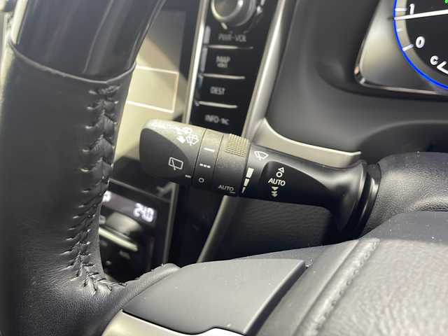 トヨタ ハリアー プレミアム 愛知県 2017(平29)年 6.1万km スパークリングブラックパールクリスタルシャイン 純正9型SDナビ/フルセグTV/CD/DVD(Blu Ray/BT/USB/AUX/バックカメラ/ハーフレザーシート/パワーシート/ビルトインETC/ドライブレコーダー前後/Toyota Safety Sense/プリクラッシュセーフティ/レーンディパーチャーアラート/レーダークルーズコントロール/オートハイビーム/インテリジェントクリアランスソナー/パワーバックドア/電動パーキング/オートホールド/革巻きステアリング/ステアリングスイッチ/アイドリングストップ/LEDオートライト/フォグランプ/シーケンシャルランプ/電格ミラー/横滑り防止/プッシュスタート/スマートキー/純正ドアバイザー/純正フロアマット