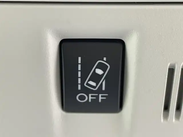 スバル フォレスター Xブレイク 群馬県 2017(平29)年 4.7万km ジャスミングリーンM 純正7インチSDナビ/フルセグTV/AM/FM/BT/SD/=====/前席パワーシート　パワーリヤゲート　プッシュスタート　純正７インチナビ　バックカメラ　全席シートヒーター　ルーフレール　アイサイト　追従機能付クルーズコントロール　ＬＥＤヘッドライト　４ＷＤ　禁煙車