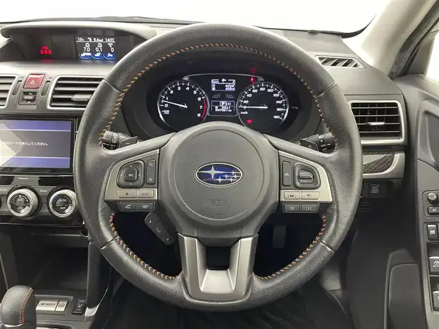 スバル フォレスター Xブレイク 群馬県 2017(平29)年 4.7万km ジャスミングリーンM 純正7インチSDナビ/フルセグTV/AM/FM/BT/SD/=====/前席パワーシート　パワーリヤゲート　プッシュスタート　純正７インチナビ　バックカメラ　全席シートヒーター　ルーフレール　アイサイト　追従機能付クルーズコントロール　ＬＥＤヘッドライト　４ＷＤ　禁煙車