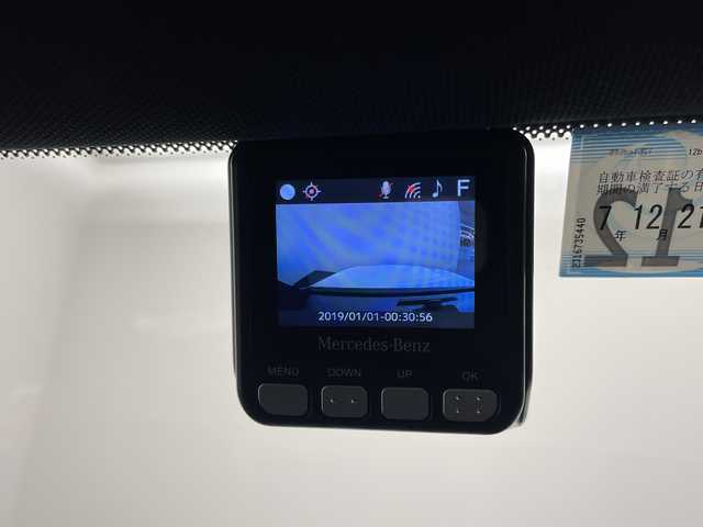 メルセデス・ベンツ ＧＬＢ２００ｄ AMGライン 愛媛県 2020(令2)年 3.9万km ポーラホワイト AMGラインパッケージ/ナビゲーションパッケージ//純正10.25型ナビ/フルセグTV Bluetooth/360°カメラ/ルーフレール/ドライブレコーダー/レーダークルーズコントロール/電動リアゲート/パワーシート/シートヒーター/LEDヘッドライト