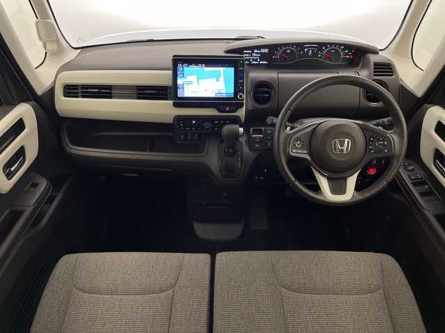 ホンダ Ｎ ＢＯＸ L ターボ 宮崎県 2022(令4)年 4.1万km プレミアムサンライトホワイトパール ホンダセンシング/・衝突軽減ブレーキ/・レーンキープアシスト/・アダプティブクルーズコントロール/・先行車発進お知らせ機能/・標識認識機能/・コーナーセンサー/純正8インチメモリナビ/CD DVD MSV BT フルセグ/バックカメラ/両側パワースライドドア/前後ドライブレコーダー/LEDオートライト/前席シートヒーター/電子オートパーキング/ステアリングスイッチ/パドルシフト/純正フロアマット/ビルトインETC