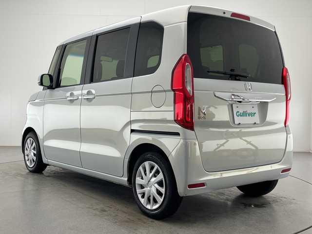 ホンダ Ｎ ＢＯＸ L ターボ 宮崎県 2022(令4)年 4.1万km プレミアムサンライトホワイトパール ホンダセンシング/・衝突軽減ブレーキ/・レーンキープアシスト/・アダプティブクルーズコントロール/・先行車発進お知らせ機能/・標識認識機能/・コーナーセンサー/純正8インチメモリナビ/CD DVD MSV BT フルセグ/バックカメラ/両側パワースライドドア/前後ドライブレコーダー/LEDオートライト/前席シートヒーター/電子オートパーキング/ステアリングスイッチ/パドルシフト/純正フロアマット/ビルトインETC