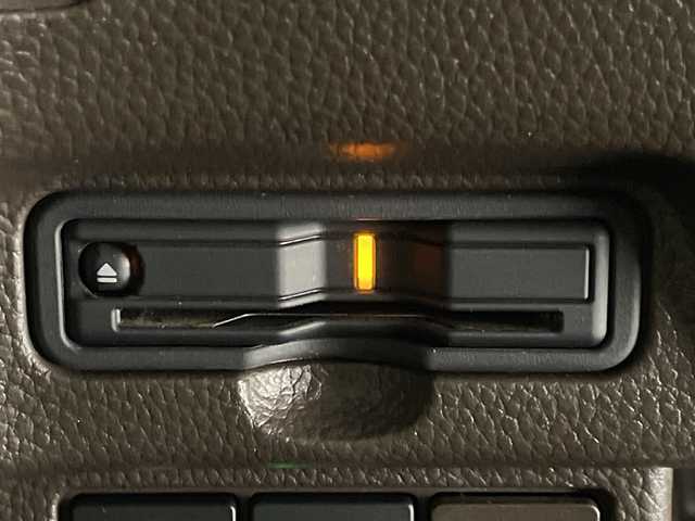 ホンダ Ｎ ＢＯＸ L ターボ 宮崎県 2022(令4)年 4.1万km プレミアムサンライトホワイトパール ホンダセンシング/・衝突軽減ブレーキ/・レーンキープアシスト/・アダプティブクルーズコントロール/・先行車発進お知らせ機能/・標識認識機能/・コーナーセンサー/純正8インチメモリナビ/CD DVD MSV BT フルセグ/バックカメラ/両側パワースライドドア/前後ドライブレコーダー/LEDオートライト/前席シートヒーター/電子オートパーキング/ステアリングスイッチ/パドルシフト/純正フロアマット/ビルトインETC