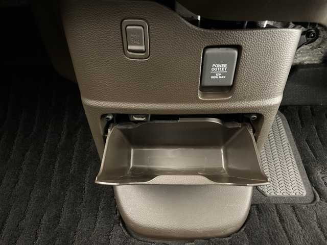 ホンダ Ｎ ＢＯＸ L ターボ 宮崎県 2022(令4)年 4.1万km プレミアムサンライトホワイトパール ホンダセンシング/・衝突軽減ブレーキ/・レーンキープアシスト/・アダプティブクルーズコントロール/・先行車発進お知らせ機能/・標識認識機能/・コーナーセンサー/純正8インチメモリナビ/CD DVD MSV BT フルセグ/バックカメラ/両側パワースライドドア/前後ドライブレコーダー/LEDオートライト/前席シートヒーター/電子オートパーキング/ステアリングスイッチ/パドルシフト/純正フロアマット/ビルトインETC