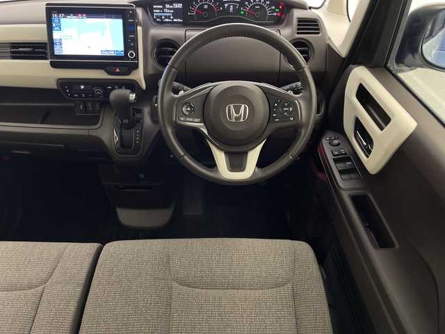 ホンダ Ｎ ＢＯＸ L ターボ 宮崎県 2022(令4)年 4.1万km プレミアムサンライトホワイトパール ホンダセンシング/・衝突軽減ブレーキ/・レーンキープアシスト/・アダプティブクルーズコントロール/・先行車発進お知らせ機能/・標識認識機能/・コーナーセンサー/純正8インチメモリナビ/CD DVD MSV BT フルセグ/バックカメラ/両側パワースライドドア/前後ドライブレコーダー/LEDオートライト/前席シートヒーター/電子オートパーキング/ステアリングスイッチ/パドルシフト/純正フロアマット/ビルトインETC