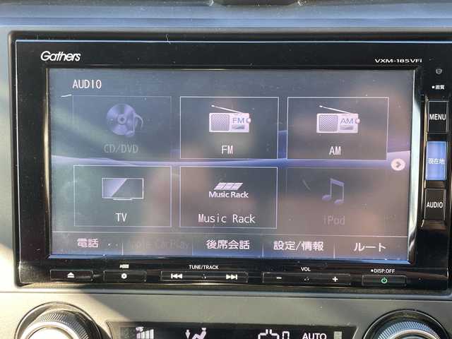 ホンダ シビック タイプR 愛知県 2018(平30)年 5.8万km チャンピオンシップホワイト /ワンオーナー//純正メモリナビ(VXM-185VFi)/(フルセグTV/DVD/Bluetooth/SD)/(AppleCarPlay/MusicRuck/iPod)//クルーズコントロール//ビルトインＥＴＣ//360°ドライブレコーダー(Yupiteru S10)//バックカメラ//プッシュスタート//スマートキー//スペアキーx1//ＬＥＤヘッドライト//フォグランプ//電動パーキングブレーキ//ブレーキホールド//純正フロアマット//純正ドアバイザー