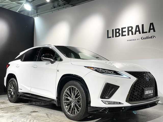 レクサス ＲＸ 450h Fスポーツ 道央・札幌 2022(令4)年 2.9万km ホワイトノーヴァガラスフレーク ワンオーナー/パノラマサンルーフ/パノラミックビューモニター/TRDエアロ(フロント/サイド/リア)/三眼フルLEDヘッドランプ/12.3インチ純正ナビ(フルセグTV/BT/VD/DVD/SD/USB)/社外ドライブレコーダー/ビルトインETC2.0/レザーシート(赤革)/シートヒーター(D/N)/シートクーラー(D/N)/ステアリングヒーター/パワーバックドア/LexusSafetySystem+/・プリクラッシュセーフティ/・レーダークルーズコントロール/・LTA:レーントレーシングアシスト/・AHB:オートマチックハイビーム/・RSA:ロードサインアシスト/PKSB:パーキングサポートブレーキ/BSM:ブラインドスポットモニター/スマートキー/スペアキー