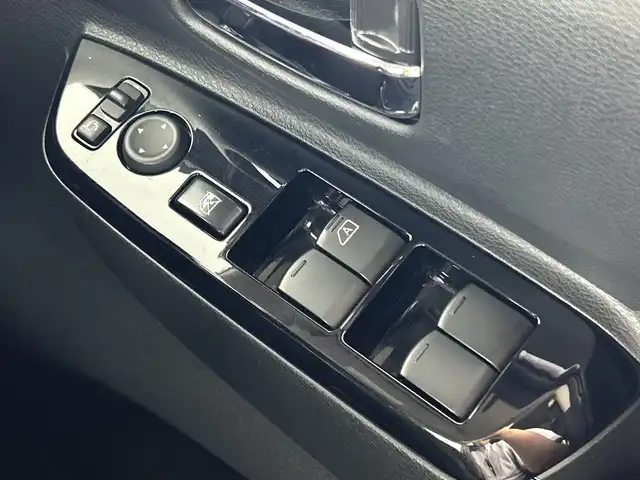 日産 ルークス HWS Gターボ プロパイロットED 愛知県 2020(令2)年 1.8万km ブラック 禁煙車/ターボ/純正8インチナビ/（CD/DVD/Bluetooth/フルセグTV/SD）/全方位カメラ/衝突軽減ブレーキ/レーンキープアシスト/レーダークルーズコントロール/プロパイロット/オートマチックハイビーム/ETC/ドライブレコーダー/両側パワースライドドア/アイドリングストップ/純正14インチアルミホイール/スマートキー/プッシュスタート/純正フロアマット/横滑り防止装置/ステアリングスイッチ/ベンチシート/電動格納ミラー