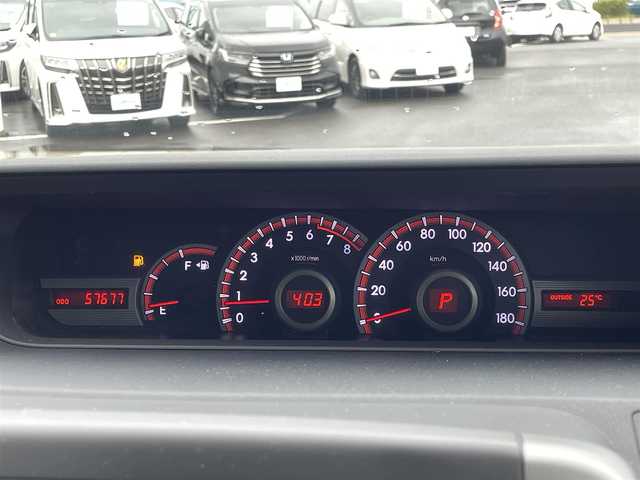 トヨタ ヴォクシー ZS 煌Ⅲ 島根県 2012(平24)年 5.8万km ホワイトパールクリスタルシャイン 純正ナビ/CD/DVD/DTV/Bluetooth/バックカメラ/純正フリップダウンモニター/両側パワースライドドア/ステアリングスイッチ/HIDオートライト/パドルシフト/ビルトインETC/スマートキー/スペアキー /プッシュスタート /純正アルミホイール/純正フロアマット/ドアバイザー