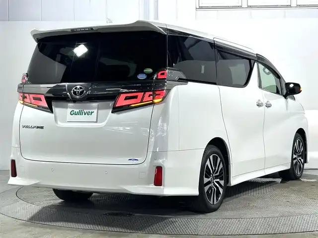 トヨタ ヴェルファイア Z Gエディション 大阪府 2018(平30)年 1.3万km ホワイトパールクリスタルシャイン ツインムーンルーフ　衝突軽減　レーンアシスト　　純正１０インチナビ　シートヒーター　エアシート　パワーシート　メモリシート　パワーバックドア　両側電動ドア　ビルトインＥＴＣ　ドラレコ