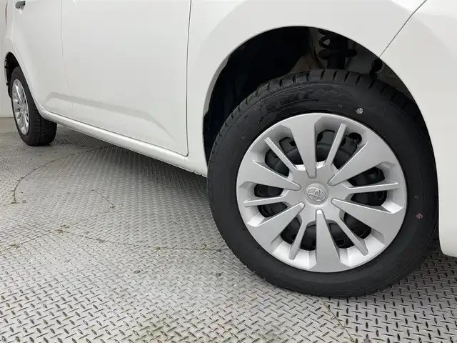 トヨタ パッソ X 道央・札幌 2020(令2)年 5.1万km ホワイト ・ワンオーナー/・社外ナビ/・バックカメラ/・ワンセグＴＶ/・ＣＤ再生/・寒冷地仕様/・アイドリングストップ/・横滑り防止装置/・シートヒーター/・電格ミラー/・スマートキー/・プッシュスタート