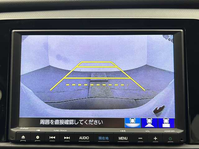 ホンダ フィット ベーシック 宮城県 2020(令2)年 1.7万km プラチナホワイトパール 4WD/寒冷地仕様/純正ナビ/(CD/DVD/FM/AM/iPod/SD/USB/AUX)/フルセグTV/Bluetooth/バックカメラ/プッシュスタート/スマートキー/スペアキー/SOSスイッチ/オートライト/オートマチックハイビーム/ヘッドライトレベライザー/ワイパーデアイサー/純正フロアマット
